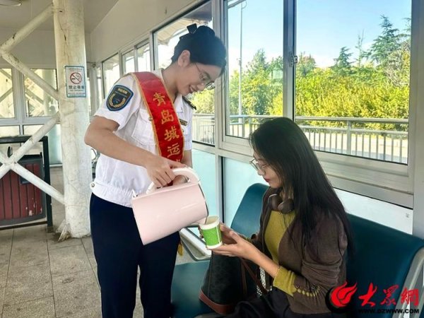 易盛通 温馨巴士“爱心帮办”驿站再启航，十二载温情护航“双节”